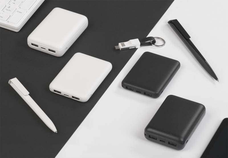 Зарядное устройство "Compact", 5000 mAh