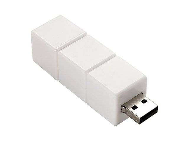 USB-флешка на 32 ГБ