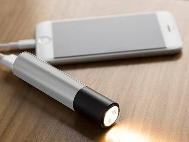 Портативное зарядное устройство «Lumi» с фонариком, 3000 mAh