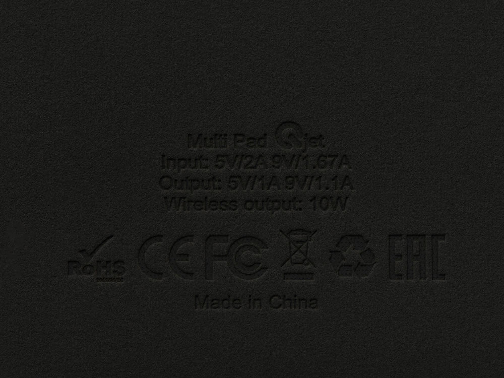 Многофункциональный коврик для мыши Multi Pad с беспроводной зарядкой и LCD экраном, 10 Вт, черный