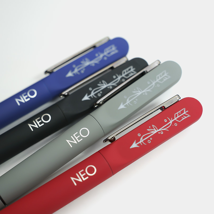 Ручка шариковая NEO с подсветкой после гравировки, soft touch, черный/темно-серый, металл/пластик