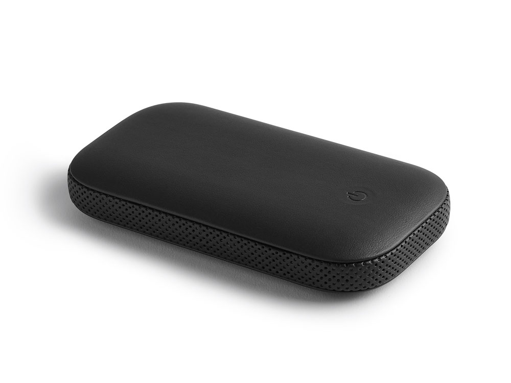 Внешний аккумулятор с беспроводной колонкой Powersound, черный