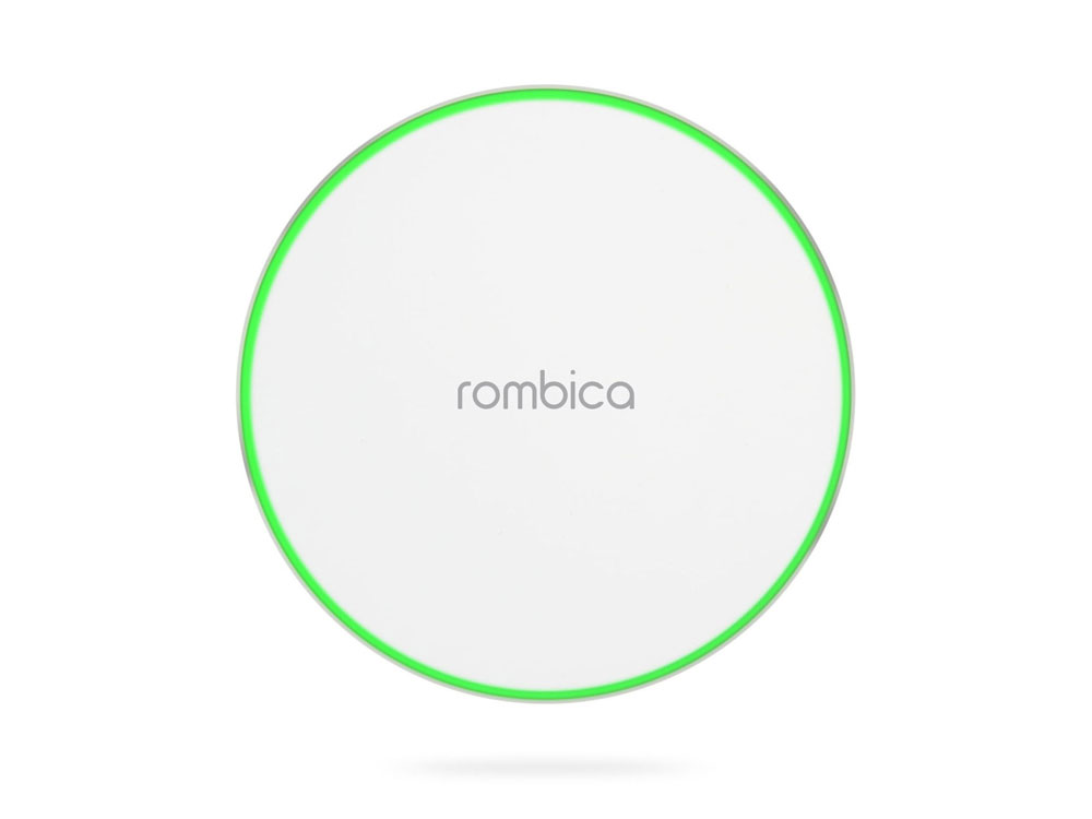 Беспроводное зарядное устройство Rombica  NEO Core Quick c быстрой зарядкой, белый (с лого) (Р)