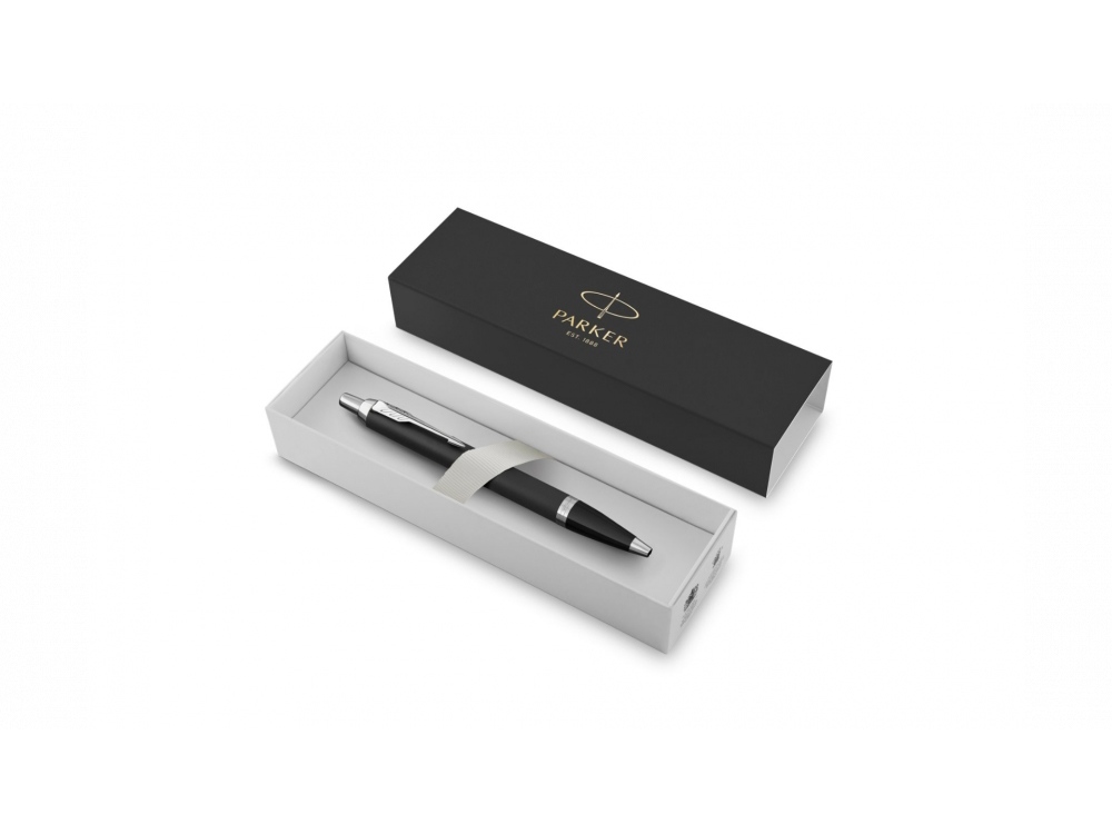 Шариковая ручка Parker IM Mat Black CT лак матовый, стержень: M, цвет чернил: blue, в подарочной упаковке., черный, серебристый